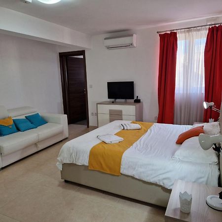 The Caves Apartments San Ġiljan Exterior foto
