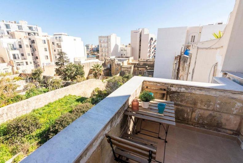 The Caves Apartments San Ġiljan Exterior foto