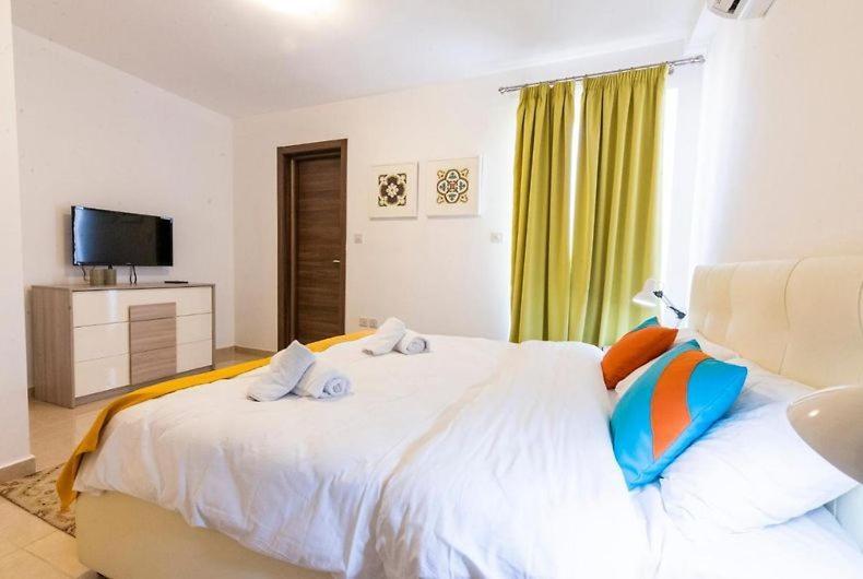 The Caves Apartments San Ġiljan Exterior foto