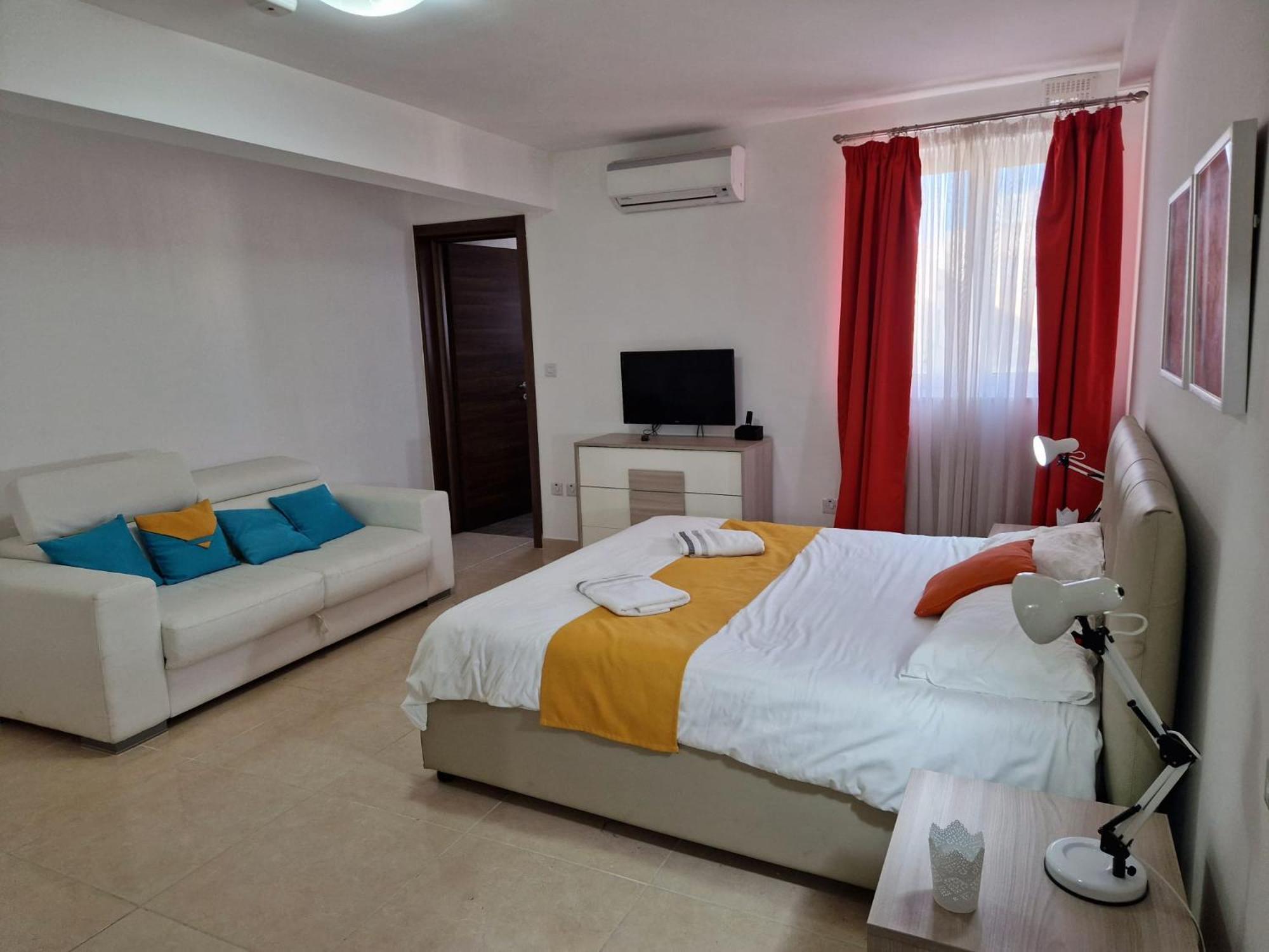 The Caves Apartments San Ġiljan Exterior foto